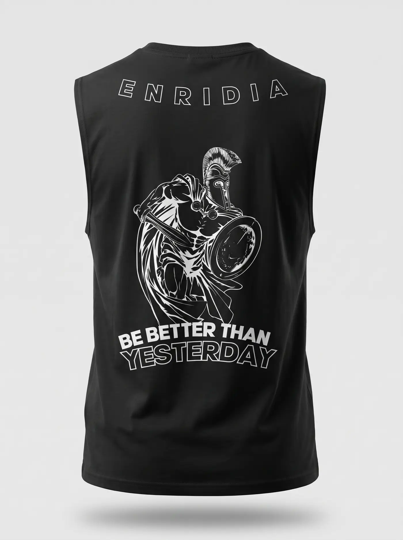 Tank Be Better Than Yesterday en negro, espalda completa sobre fondo gris claro