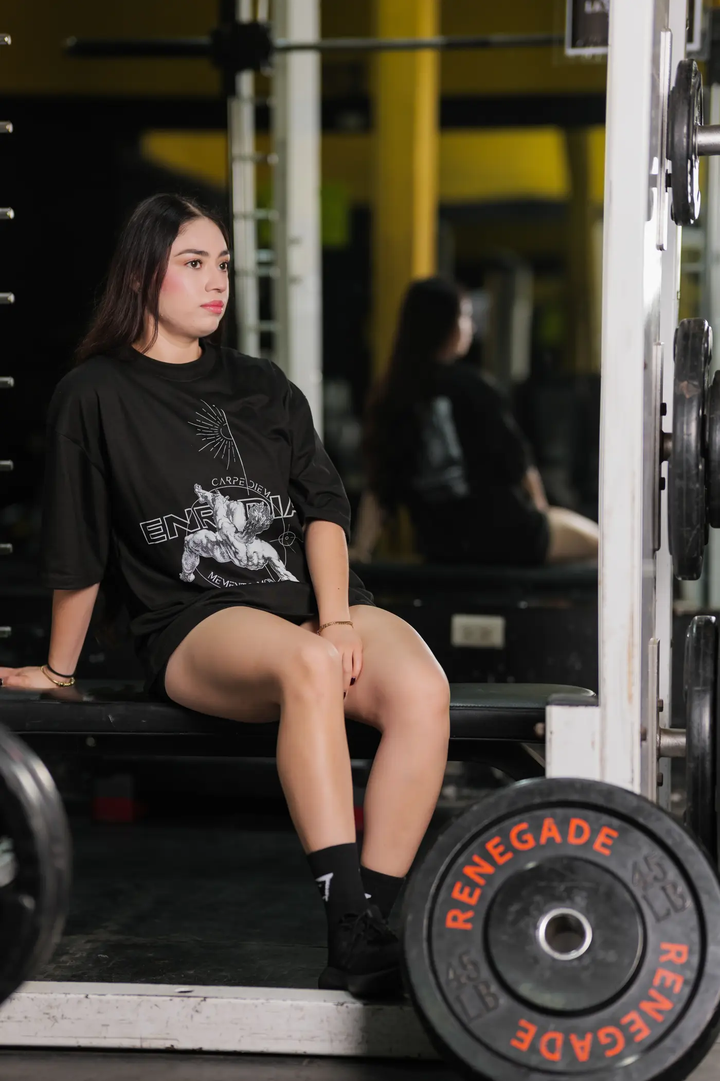 Oversize Reborn To Dominate en negro durante el entrenamiento